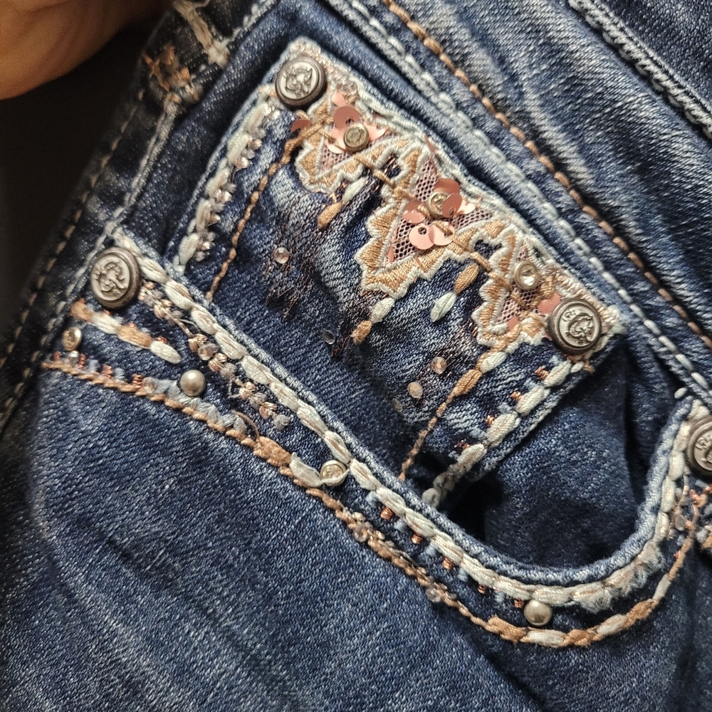 Grace in LA Jeans